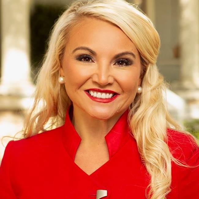 Lyndsey D. Dilks photo