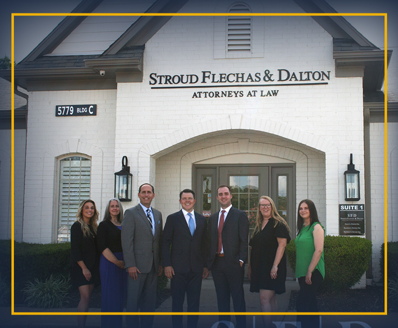 Stroud, Flechas & Dalton photo